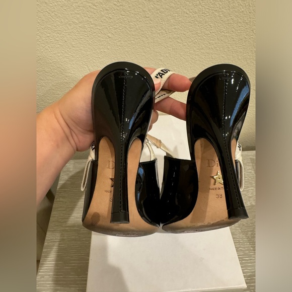 DIOR J'Adior Pump - Black Patent Leather - Size 38 (7.5/8) - Great Condition - Picture 5 of 14